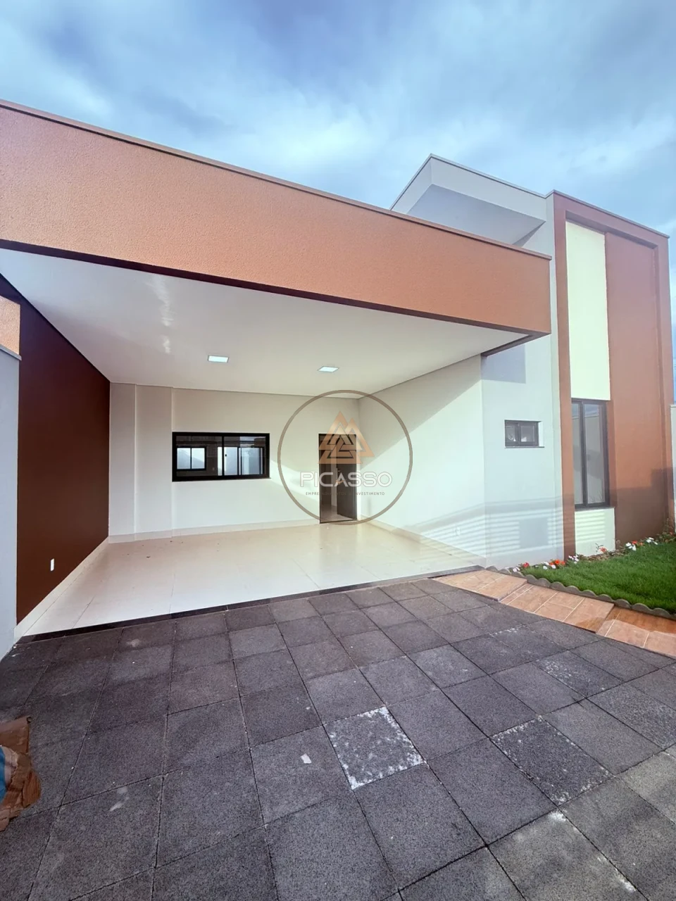 Imagens do imóveis CASA A VENDA NO JARDIM EUROPA III NOVA DE ÓTIMA  LOCALIZAÇÃO