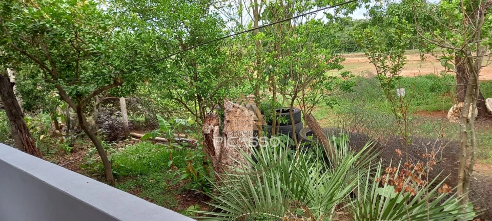 Imagens do imóveis Fazenda/Sítios/Chácaras À Venda 000 Poxoreu