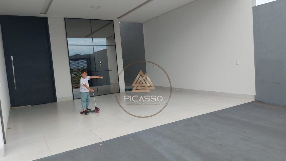 Imagens do imóveis CASA ÓTIMA LOCALIZAÇÃO/JARDIM DAS AMÉRICAS