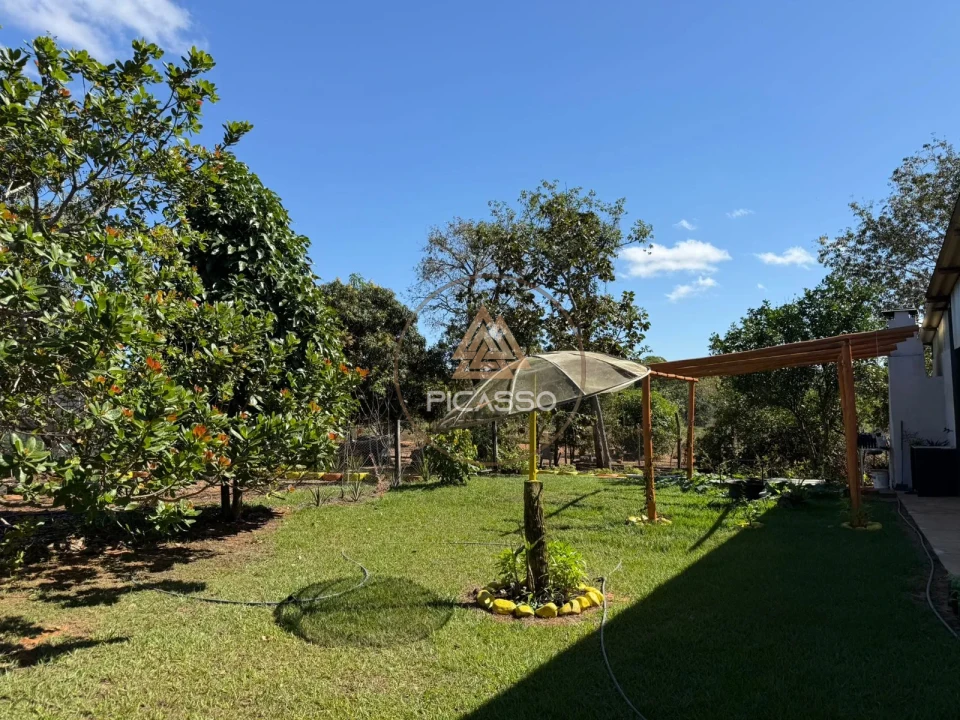 Imagens do imóveis Fazenda/Sítios/Chácaras À Venda 000 Poxoreu