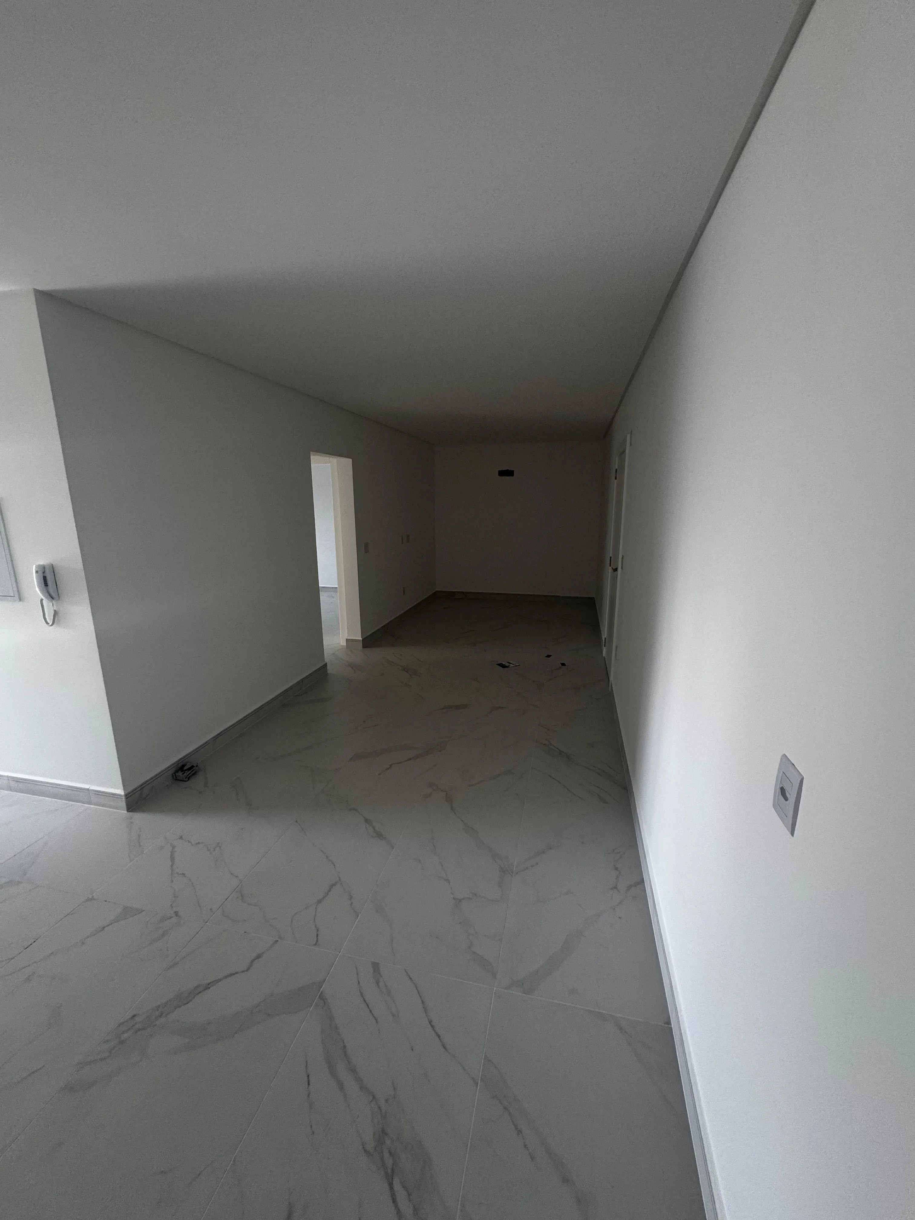 Imagens do imóveis Apartamento com 2 suítes, 2 vagas de garagem no Perequê em Porto Belo