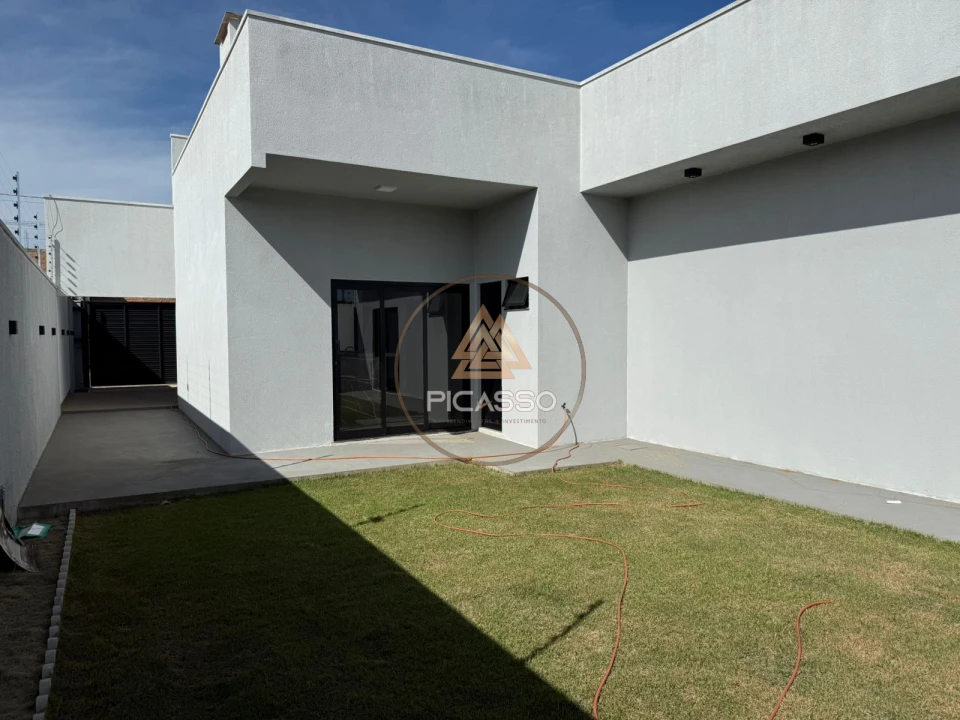 Imagens do imóveis Grande Casa No Santa Felicidade Com Otima Localização E Bairro