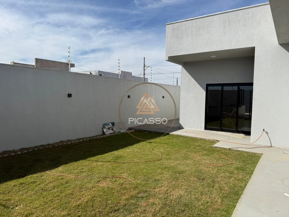 Imagens do imóveis Grande Casa No Santa Felicidade Com Otima Localização E Bairro