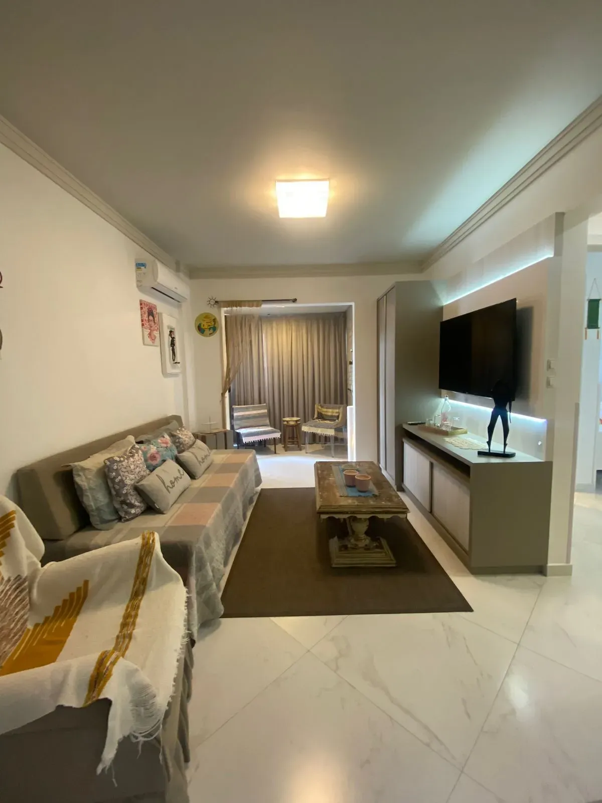 Imagens do imóveis Apartamento quadra mar com 2 dormitórios sendo 1 suíte na Meia Praia em Itapema