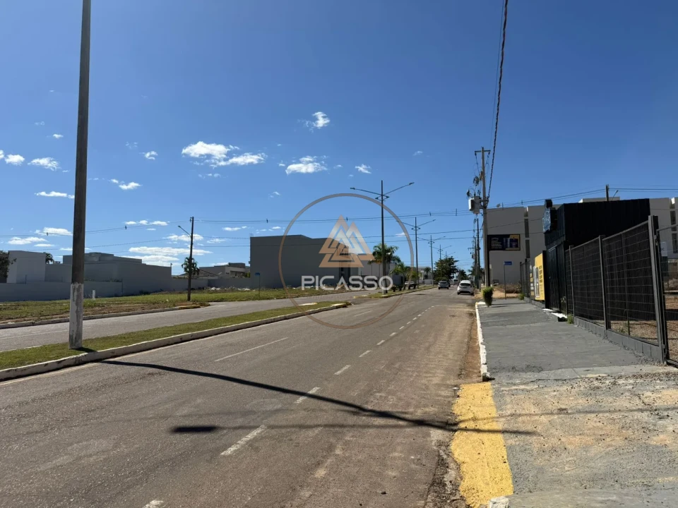 Imagens do imóveis TERRENO COMERCIAL DE AVENIDA