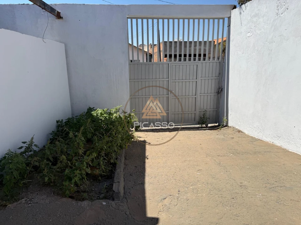 Imagens do imóveis Casa Disponível Para Venda No Bairro Primavera 3