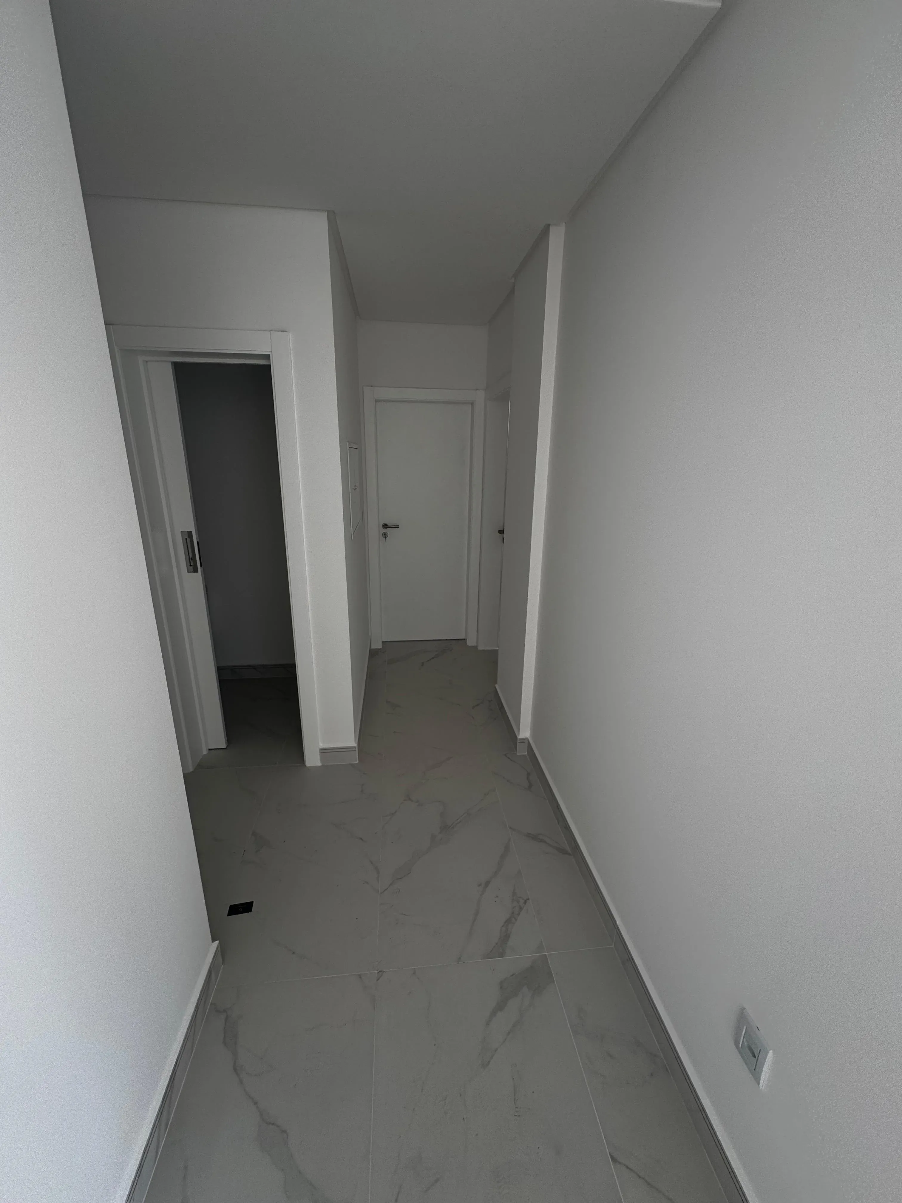 Imagens do imóveis Apartamento com 2 suítes, 2 vagas de garagem, no Perequê m Porto Belo