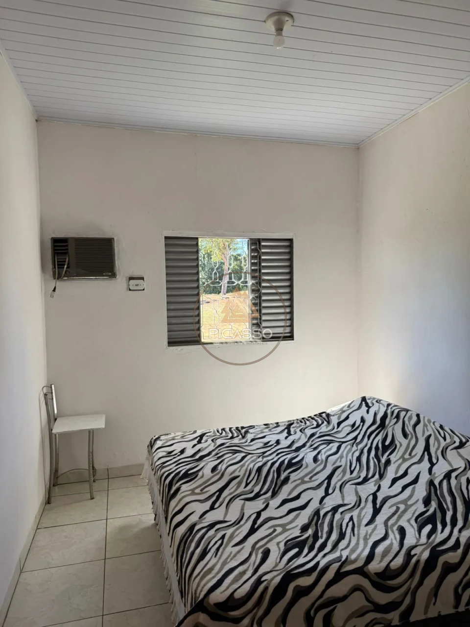 Imagens do imóveis Fazenda/Sítios/Chácaras À Venda 000 Poxoreu