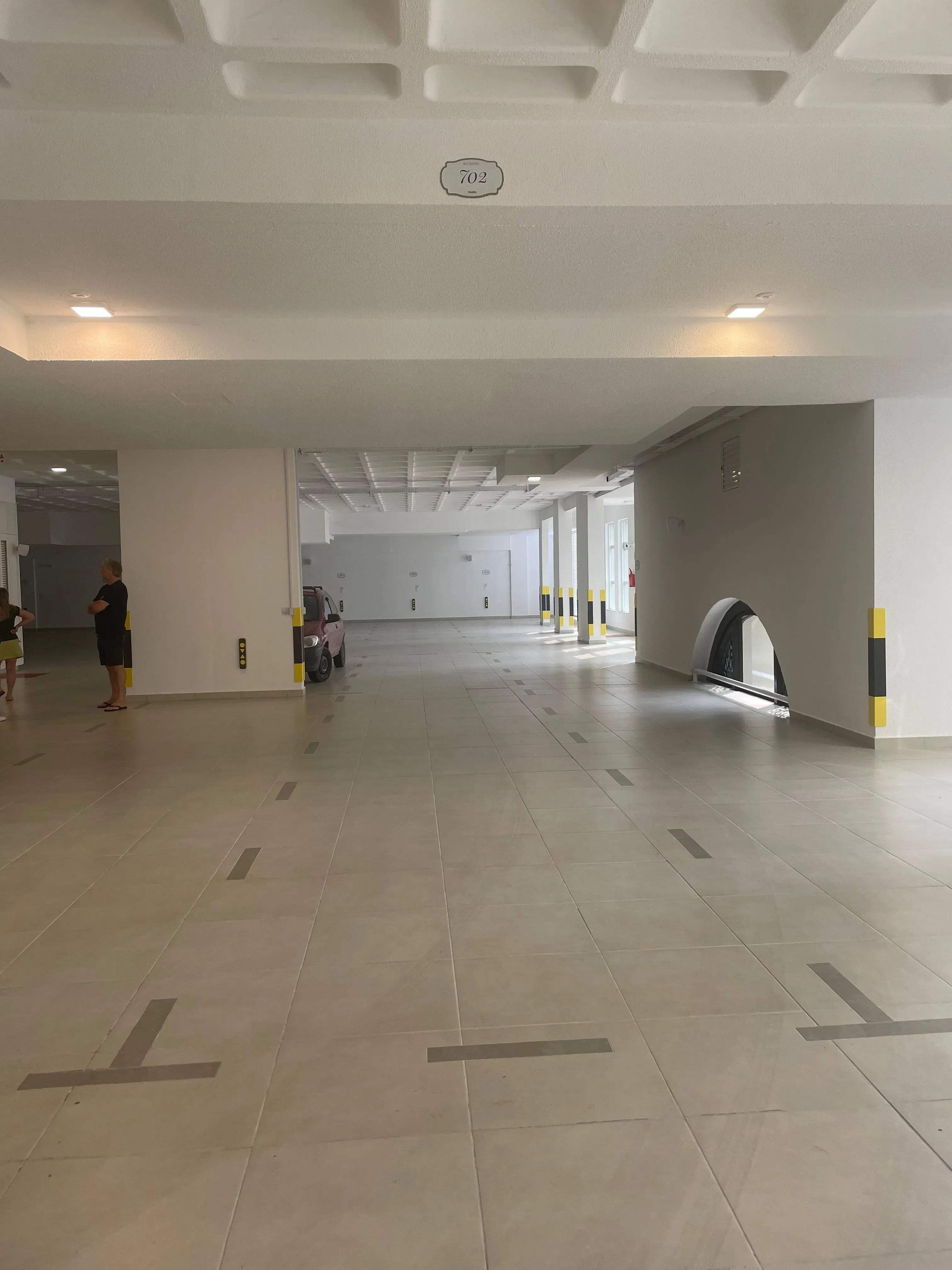 Imagens do imóveis Apartamento com 4 suítes e 3 vagas de garagem no bairro Meia Praia em Itapema