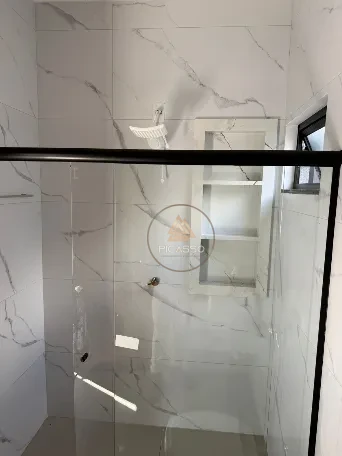 Imagens do imóveis Grande Casa No Santa Felicidade Com Otima Localização E Bairro