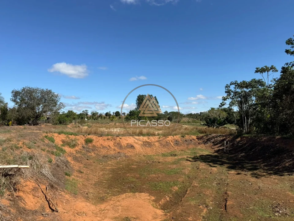 Imagens do imóveis Fazenda/Sítios/Chácaras À Venda 000 Poxoreu
