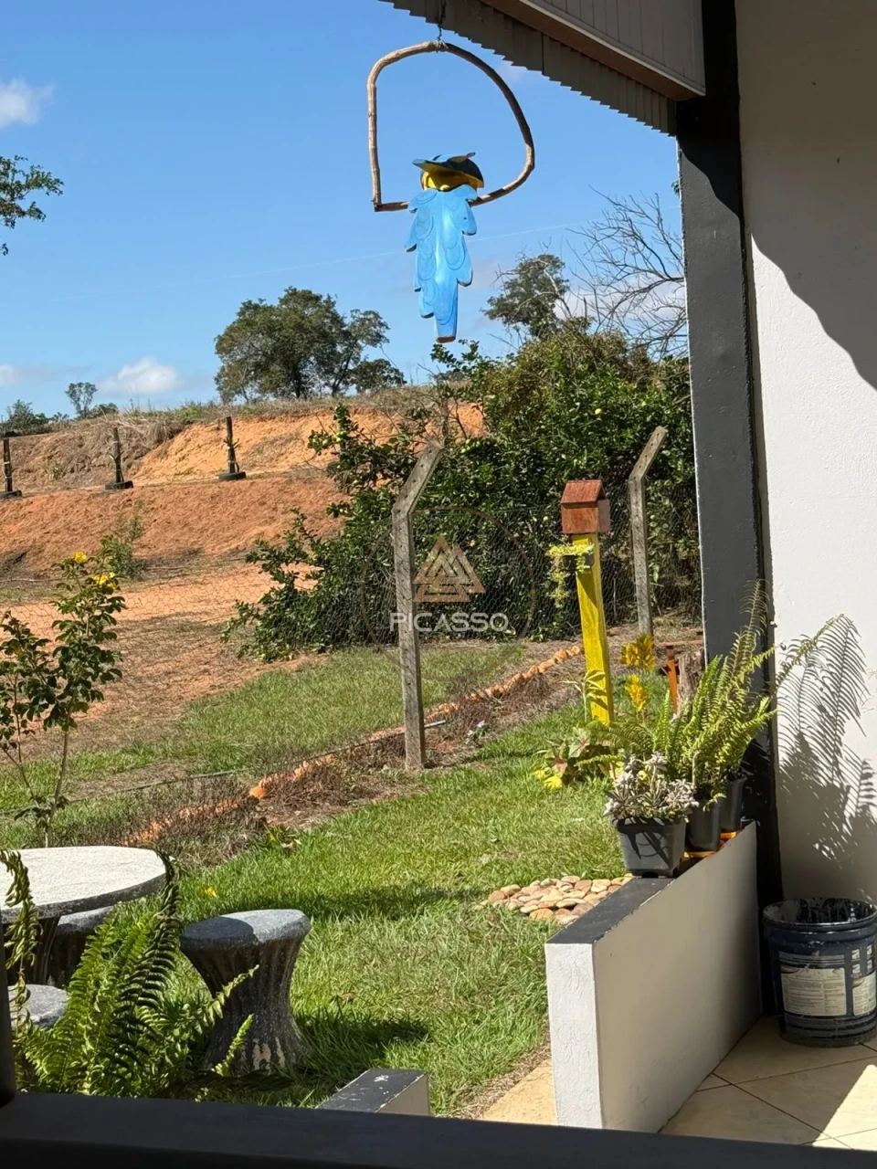 Imagens do imóveis Fazenda/Sítios/Chácaras À Venda 000 Poxoreu