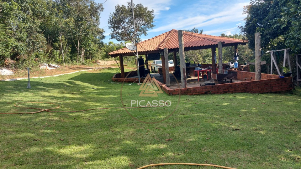 Imagens do imóveis LINDA CHÁCARA 14 HECTARES