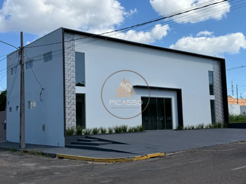 Imagens do imóveis pavilhão disponível para aluguel na av carnauba