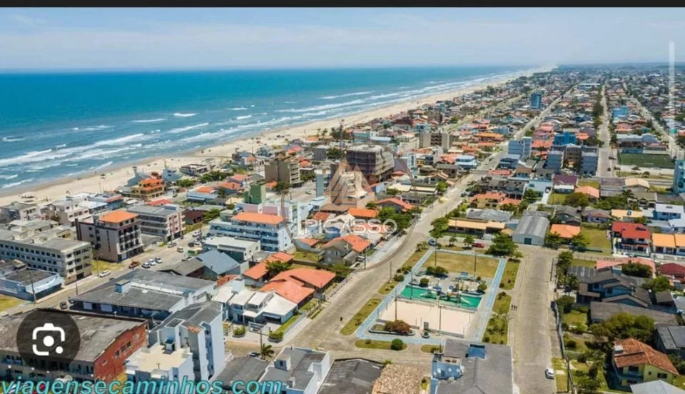Imagens do imóveis Casa pé na areia na Cidade de  Arroio do Silva SC