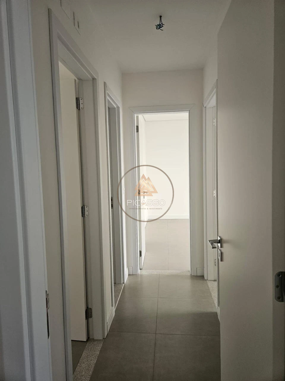Imagens do imóveis Apartamento andar alto, sol da manhã, todo em porcelanato