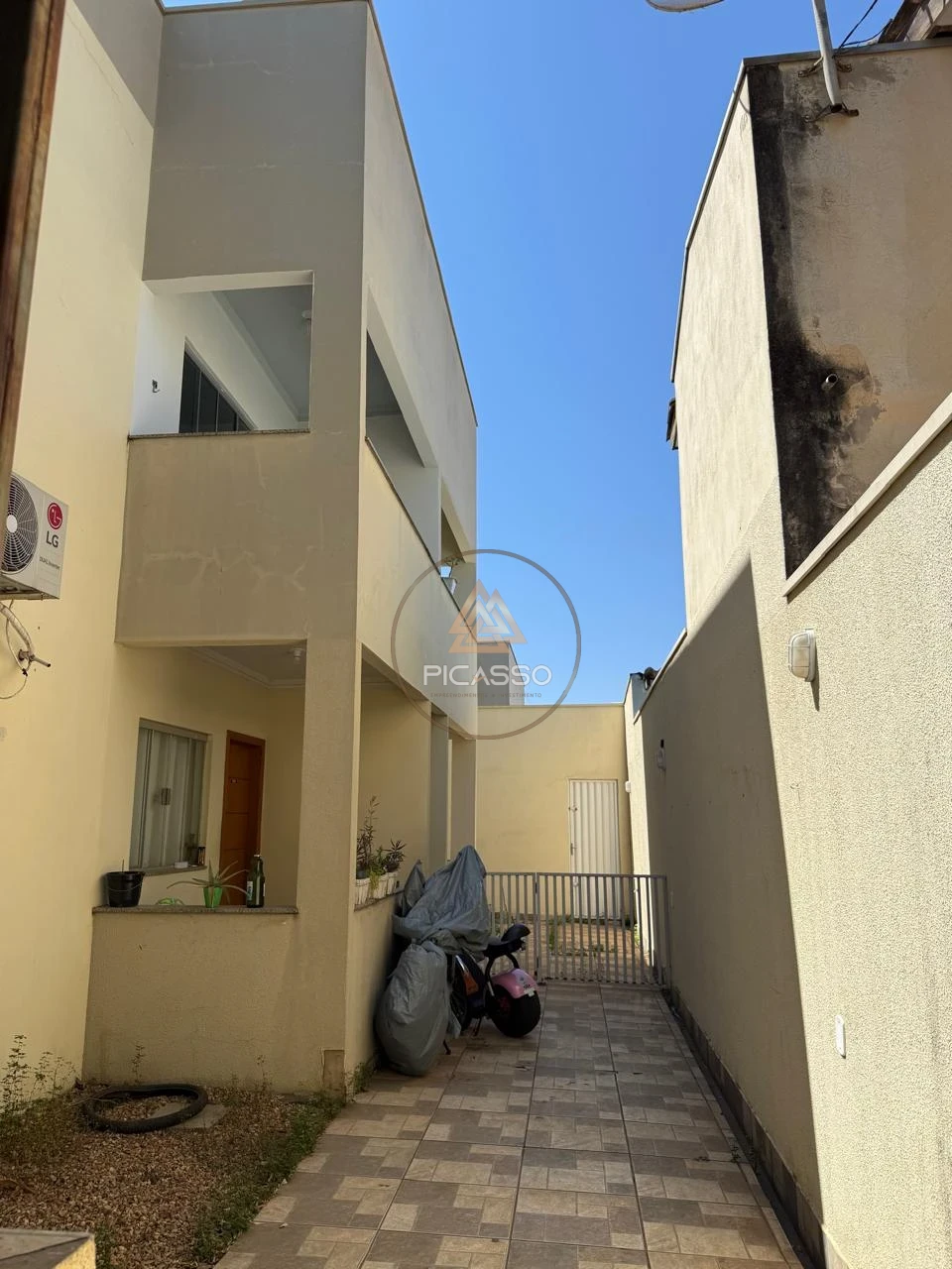 Imagens do imóveis apartamento a venda no bairro buritis III rua calma e bairro ótimo