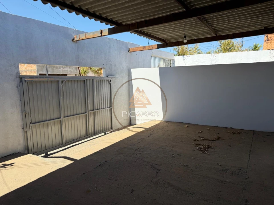 Imagens do imóveis Casa Disponível Para Venda No Bairro Primavera 3