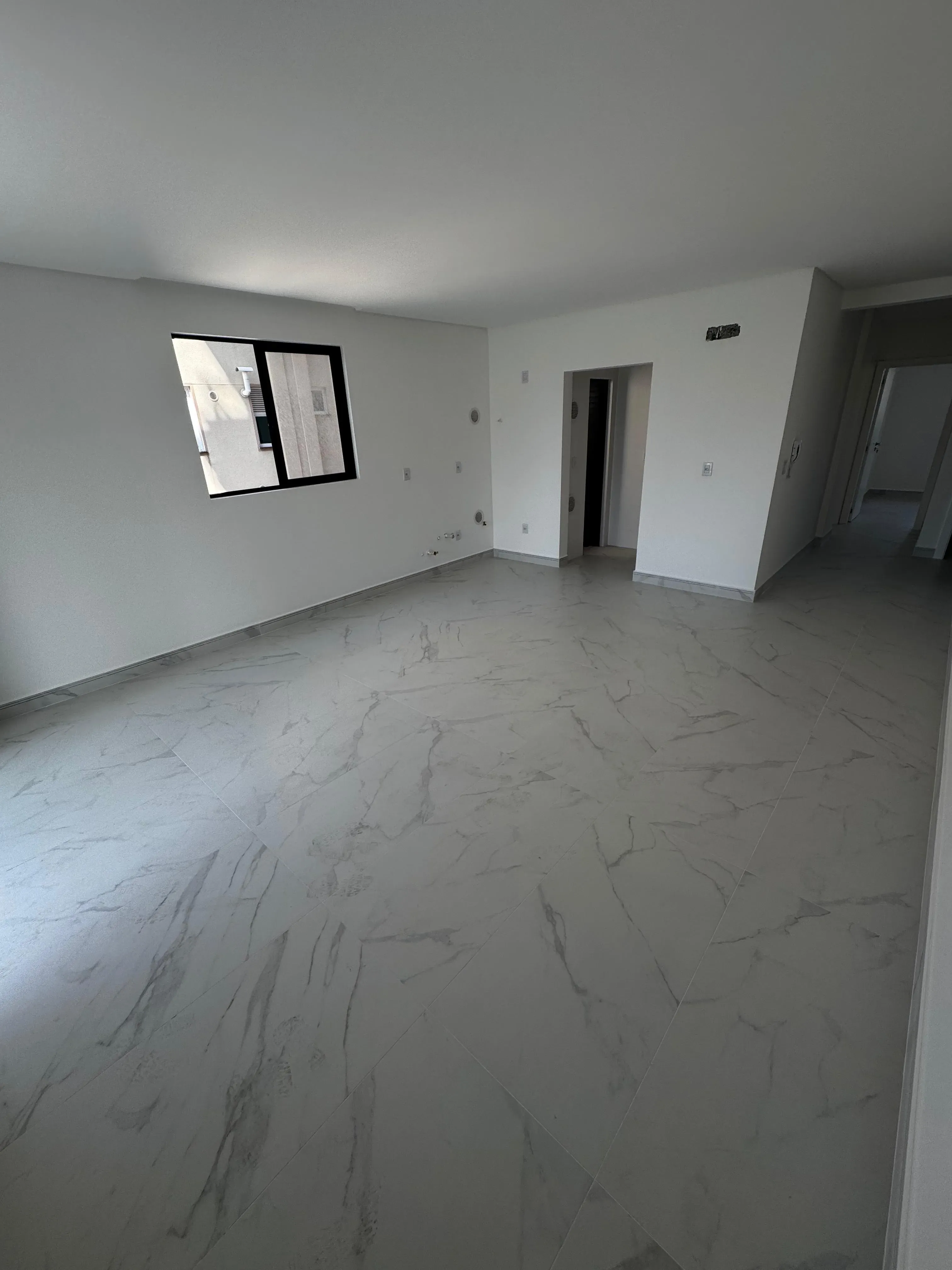 Imagens do imóveis Apartamento com 2 suítes e 2 vagas de garagem, no Perequê em Porto Belo