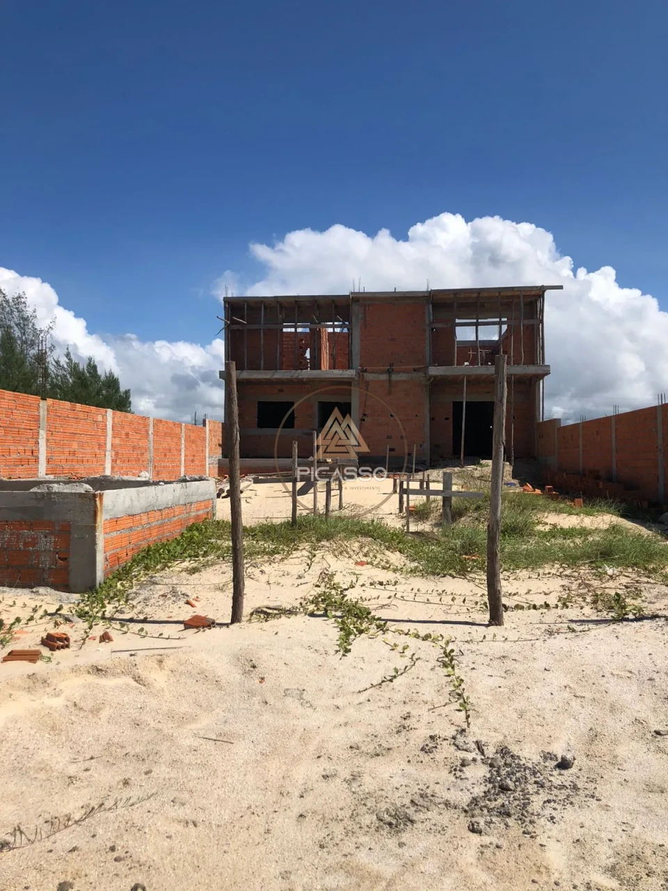 Imagens do imóveis Casa pé na areia na Cidade de  Arroio do Silva SC