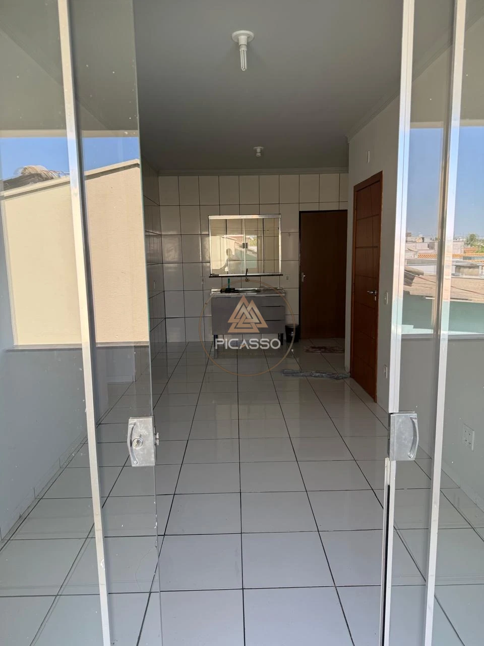 Imagens do imóveis apartamento a venda no bairro buritis III rua calma e bairro ótimo