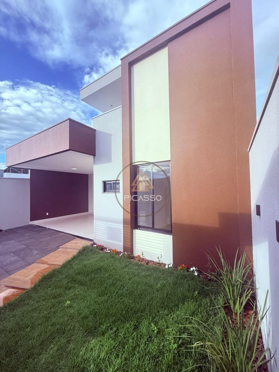 Imagens do imóveis CASA A VENDA NO JARDIM EUROPA III NOVA DE ÓTIMA  LOCALIZAÇÃO