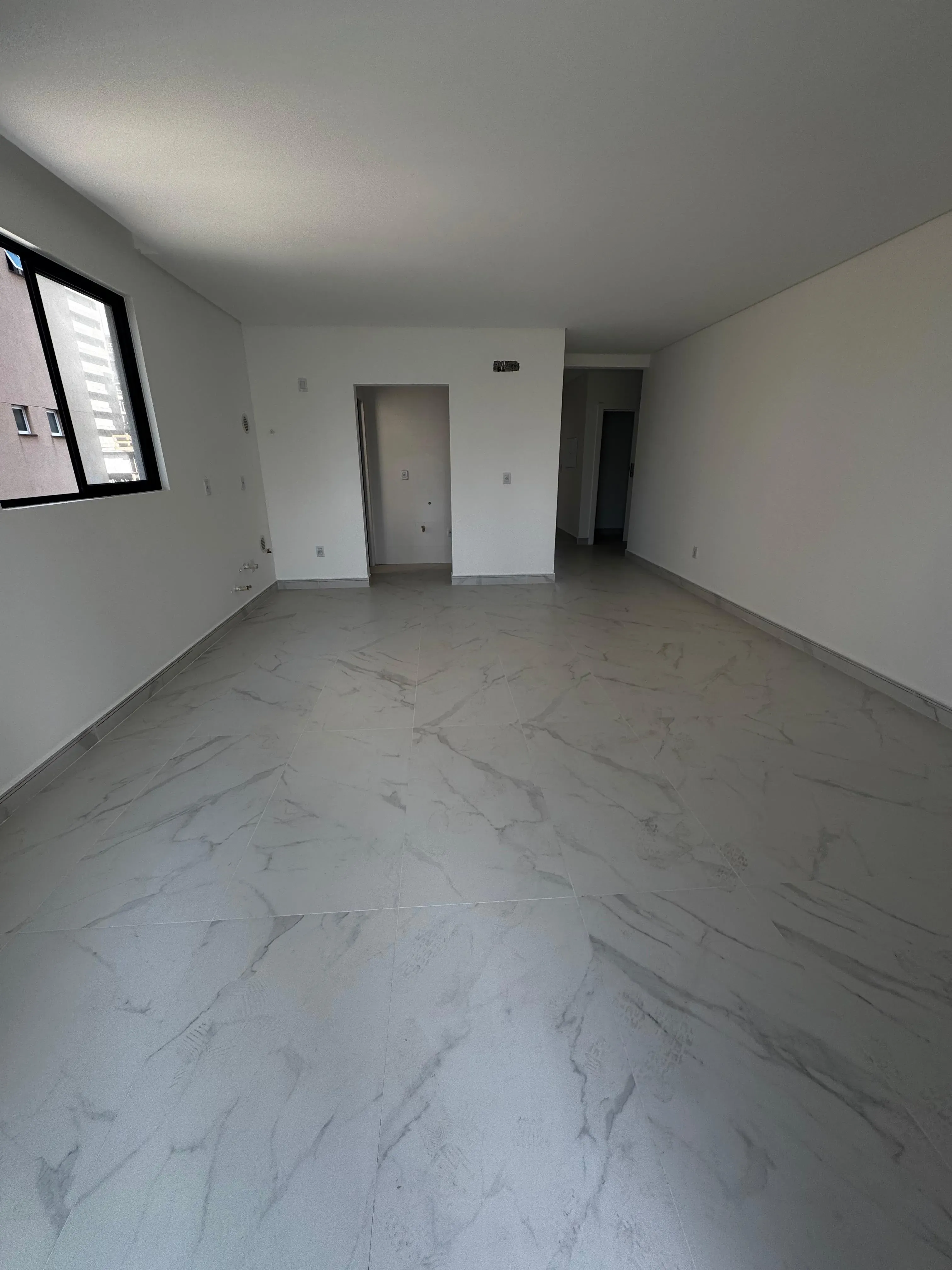 Imagens do imóveis Apartamento com 2 suítes e 2 vagas de garagem, no Perequê em Porto Belo