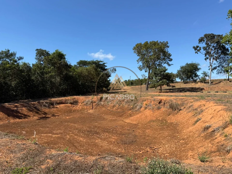 Imagens do imóveis Fazenda/Sítios/Chácaras À Venda 000 Poxoreu