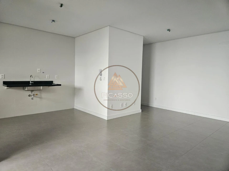 Imagens do imóveis Apartamento andar alto, sol da manhã, todo em porcelanato
