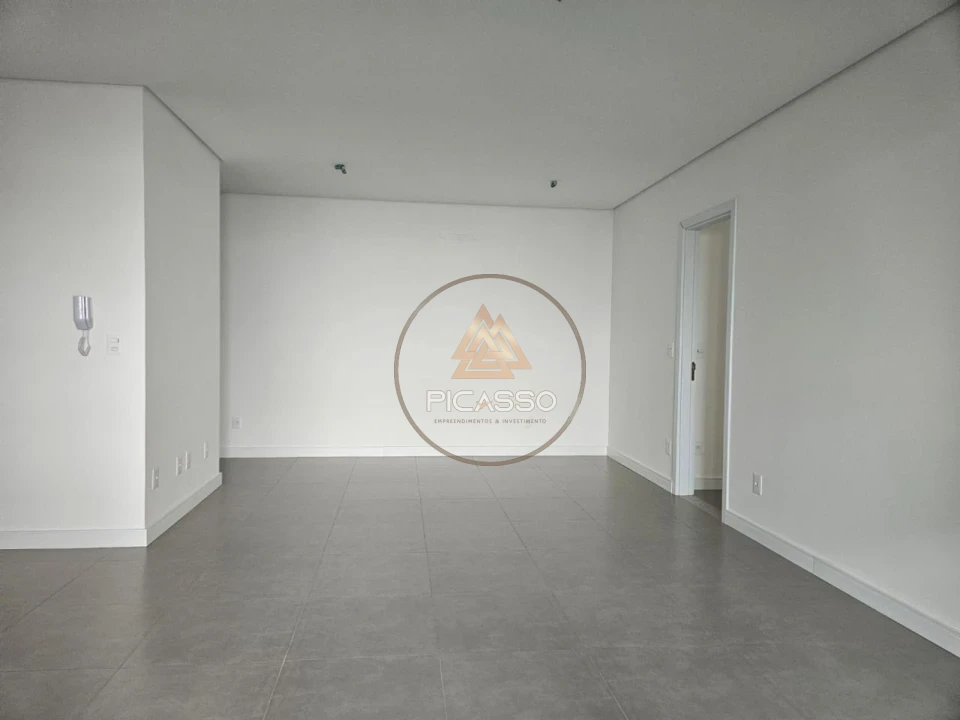 Imagens do imóveis Apartamento andar alto, sol da manhã, todo em porcelanato