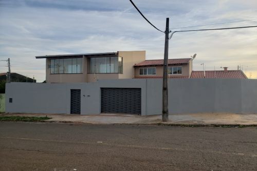SOBRADO - JD. ITAPOÁ
