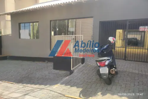 Casa Comercial - Centro