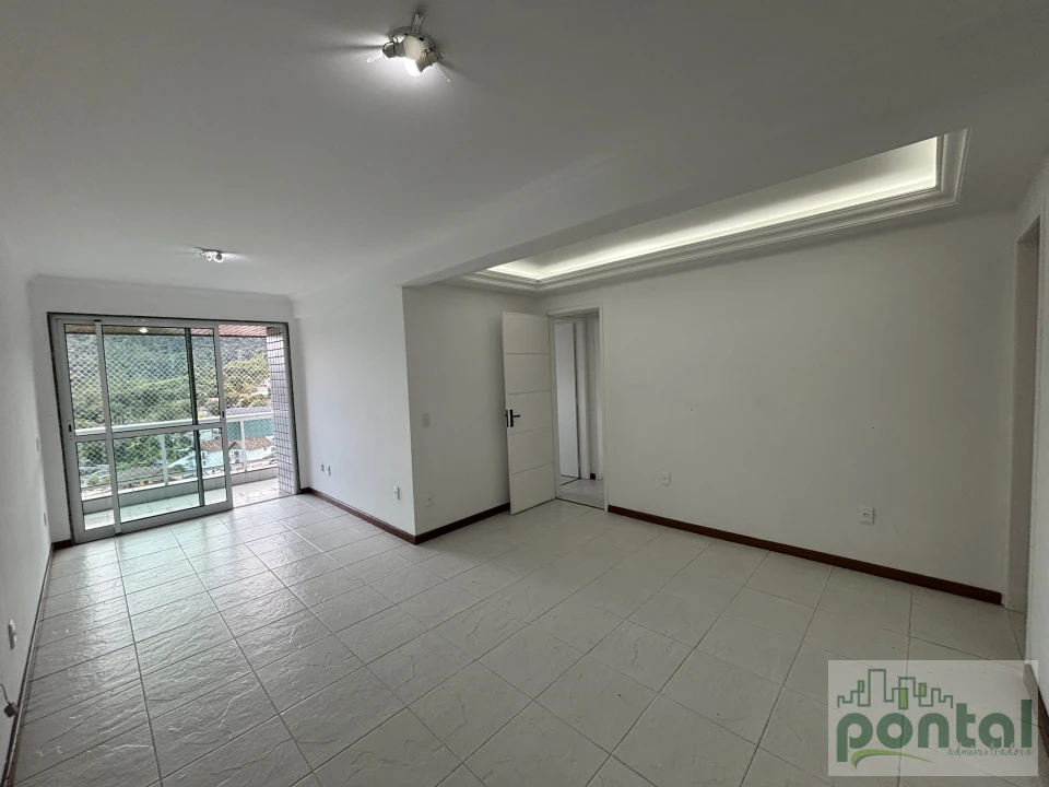 Apartamento À Venda nas Braunes no Condomínio Moradas Sans Souci Nova Friburgo