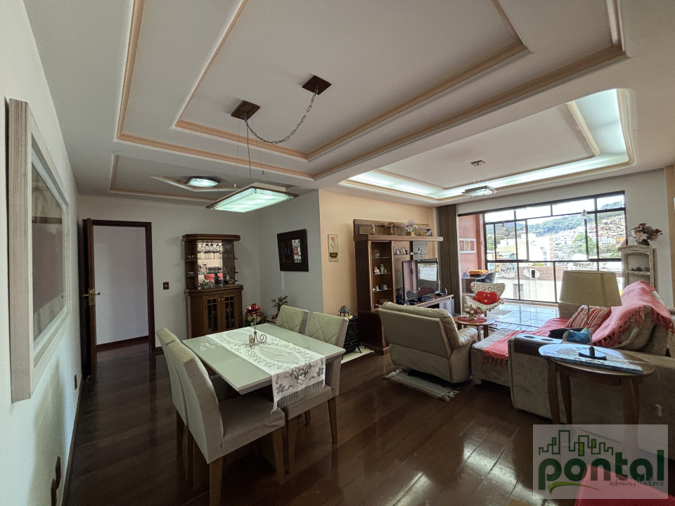 Apartamento Á Venda Edifício Antonio Carestiato Nova Friburgo
