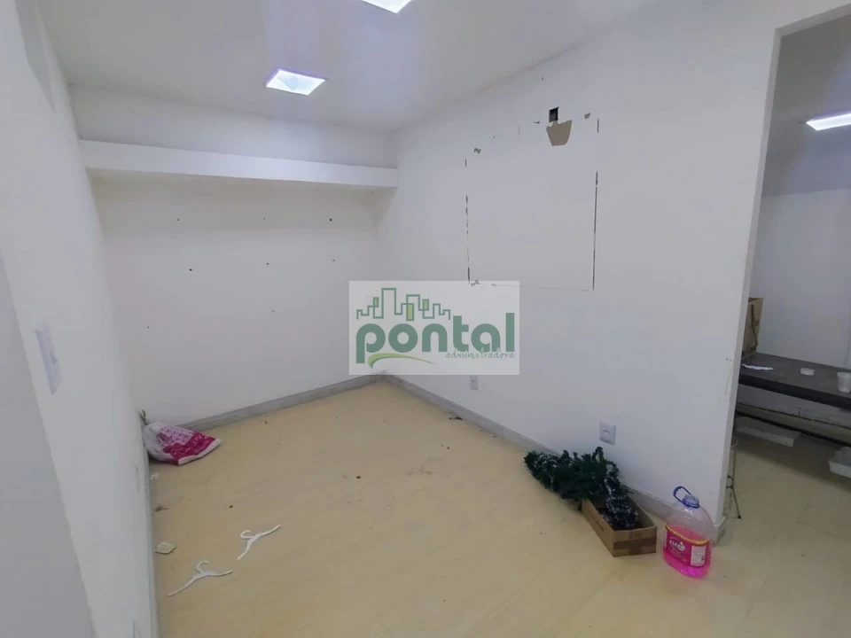 Imagens do imóveis Excelente Imóvel Comercial para Locação no Centro de Nova Friburgo