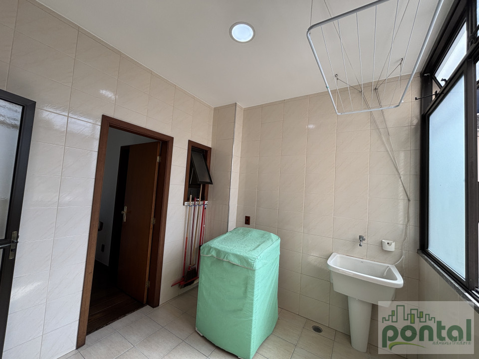 Apartamento Á Venda Edifício Antonio Carestiato Nova Friburgo