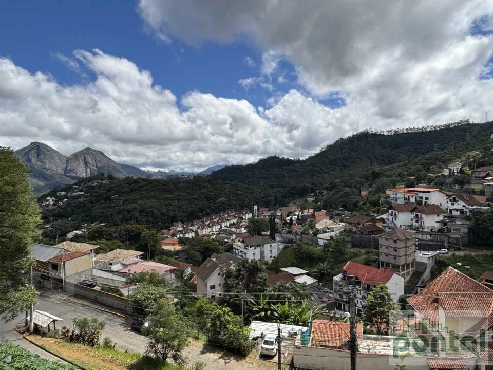 Apartamento À Venda nas Braunes no Condomínio Moradas Sans Souci Nova Friburgo