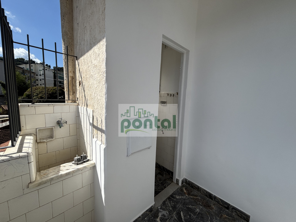Apartamento À Venda E Locação Braunes Nova Friburgo
