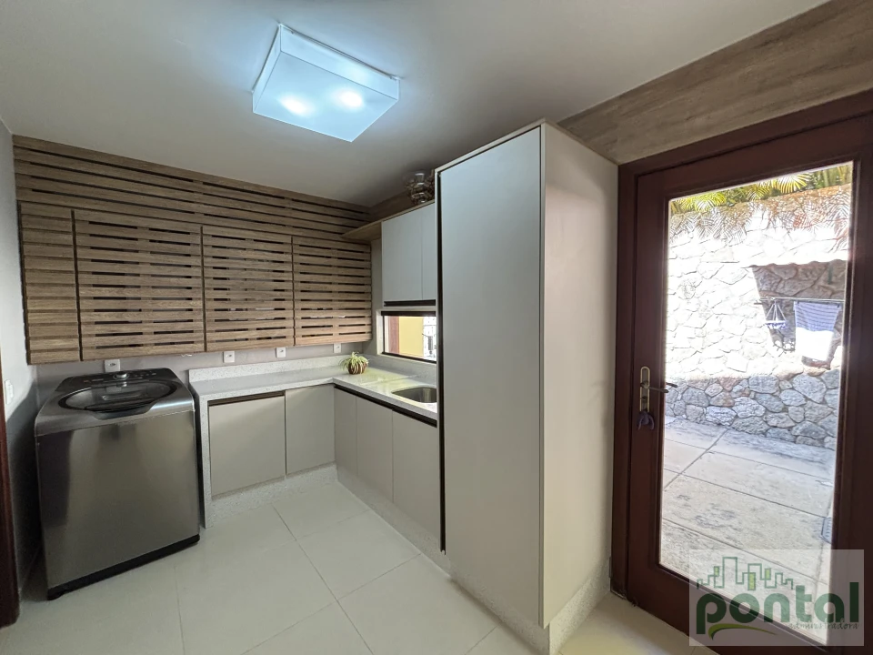 Imagens do imóveis Casa Em Condomínio À Venda Condomínio Sítio Da Pedra Nova Friburgo