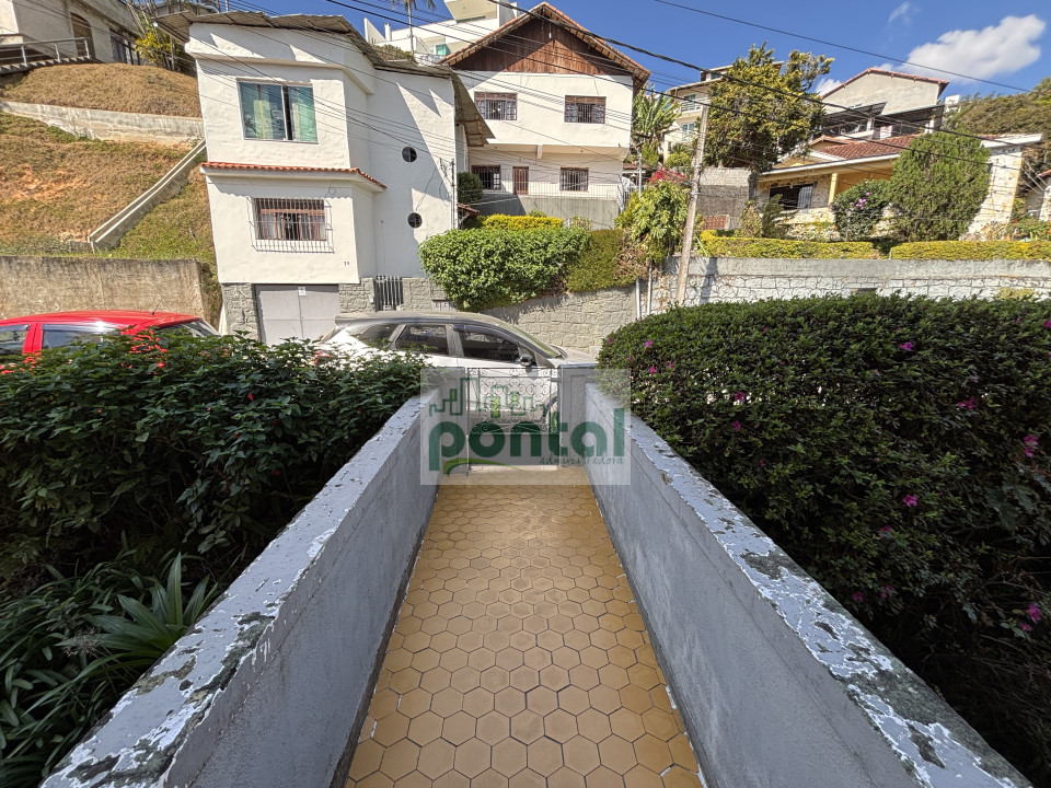 Apartamento À Venda E Locação Braunes Nova Friburgo
