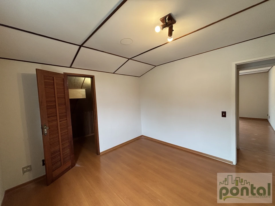 Apartamento À Venda - Condomínio Chácara Sans Souci Nova Friburgo