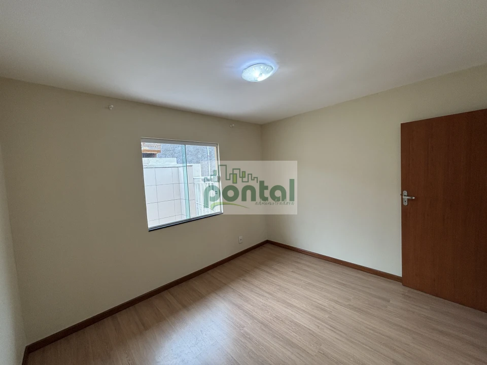 Imagens do imóveis Casa a venda 2 quartos, toda reformada e com vista privilegiada no Cascatinha