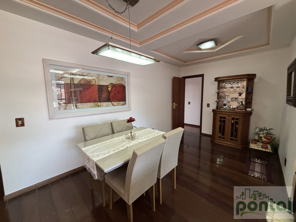 Apartamento Á Venda Edifício Antonio Carestiato Nova Friburgo