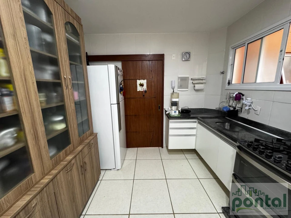 Lindo Apartamento à Venda no Condomínio Oberland ,Nova Friburgo