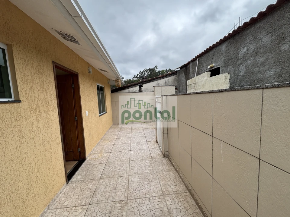 Imagens do imóveis Casa a venda 2 quartos, toda reformada e com vista privilegiada no Cascatinha