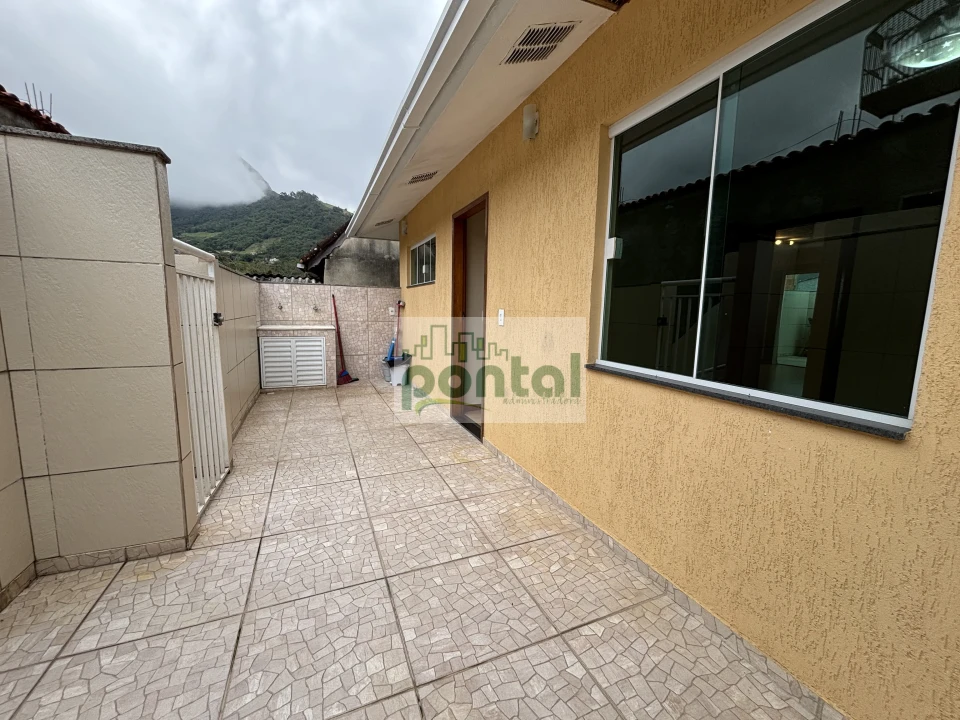 Imagens do imóveis Casa a venda 2 quartos, toda reformada e com vista privilegiada no Cascatinha