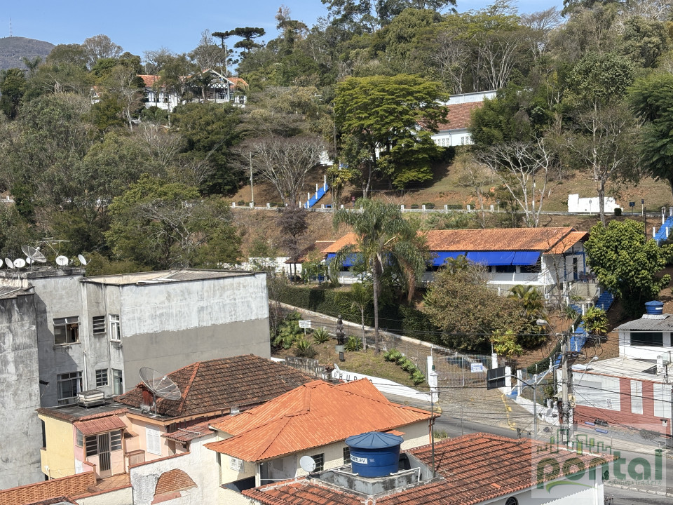 Apartamento Á Venda Edifício Antonio Carestiato Nova Friburgo