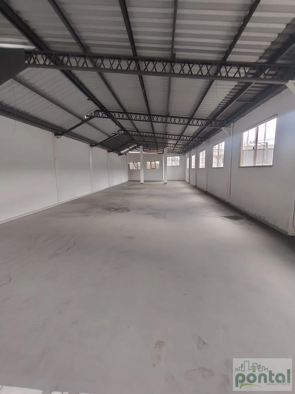 Comercial Para Alugar Jardinlândia Nova Friburgo