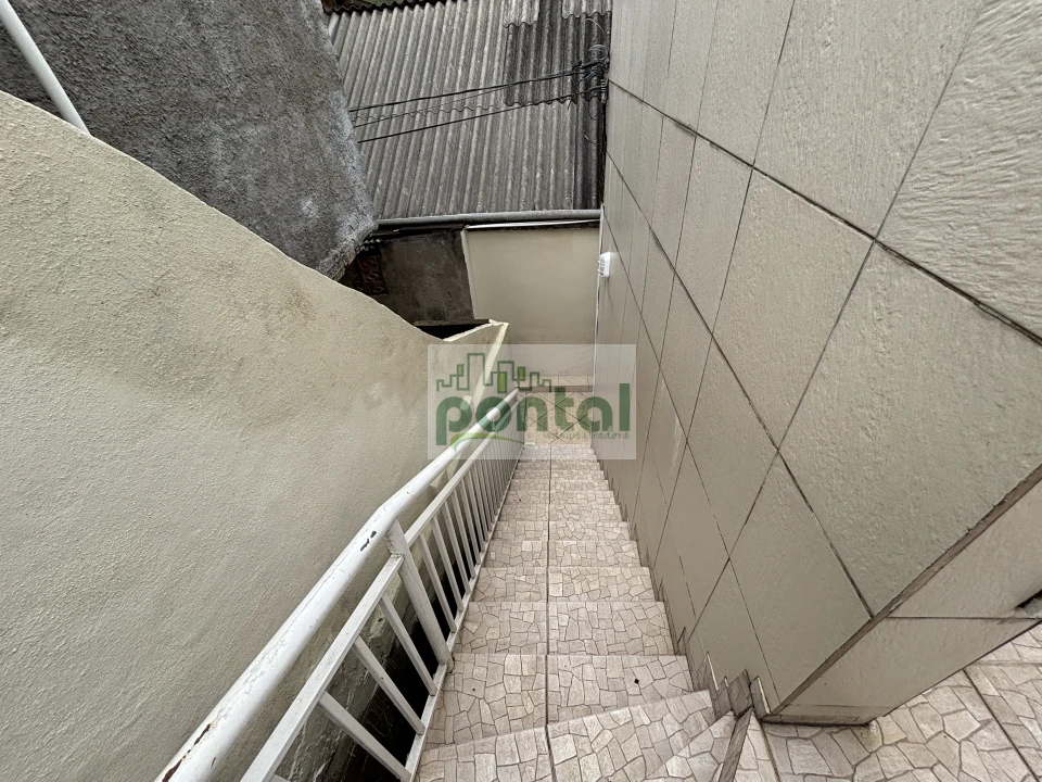 Imagens do imóveis Casa a venda 2 quartos, toda reformada e com vista privilegiada no Cascatinha