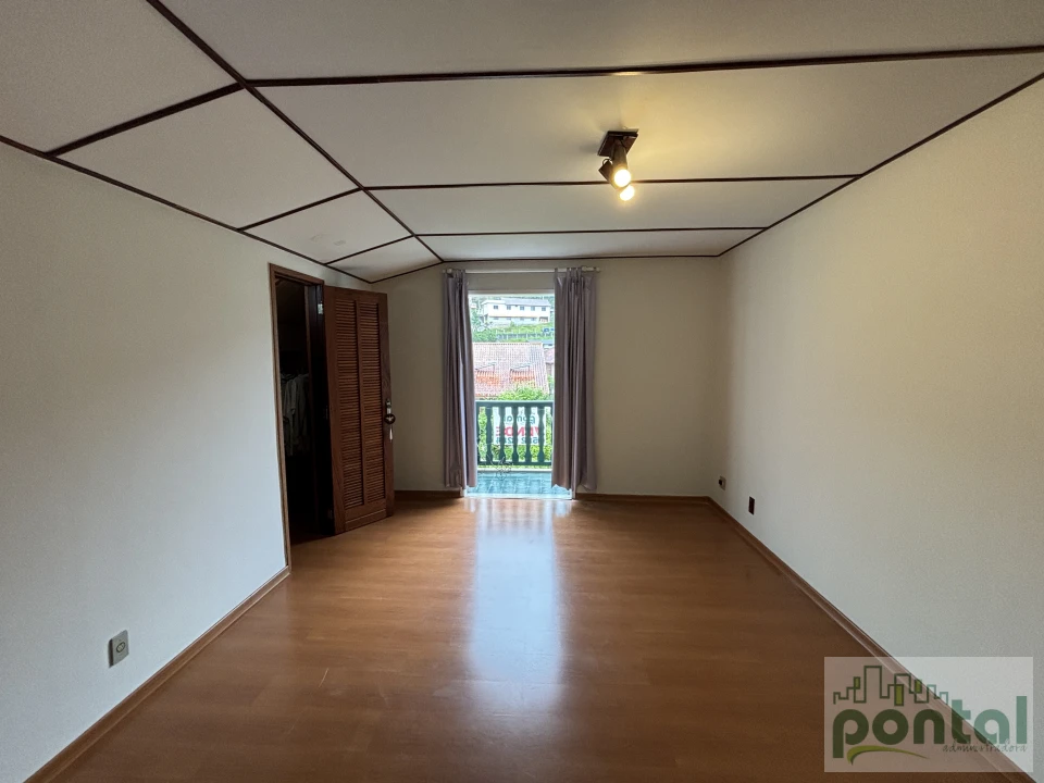 Apartamento À Venda - Condomínio Chácara Sans Souci Nova Friburgo